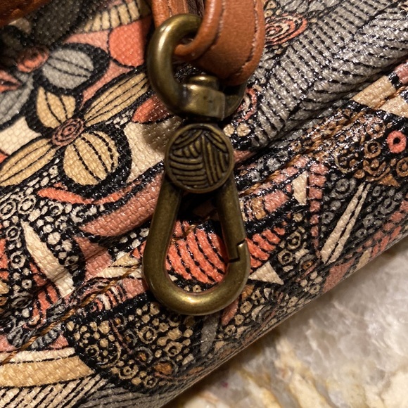 Sakroots Wristlet/Crossbody in Sienna Desert Design - Picture 7 of 8